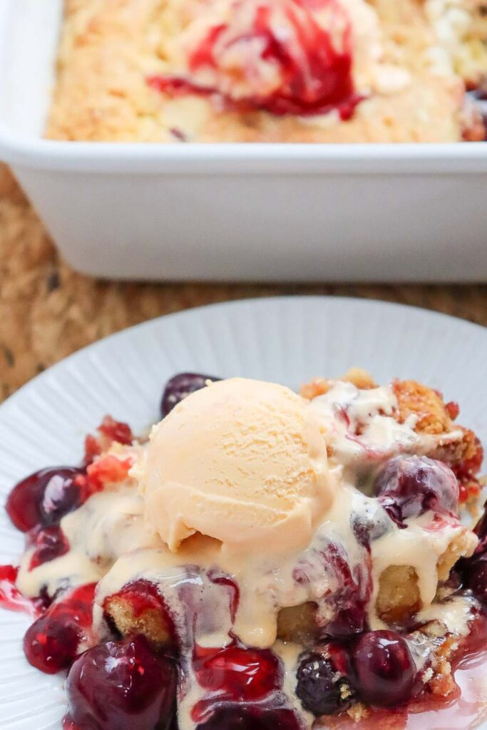 Cherry Dump Cake 