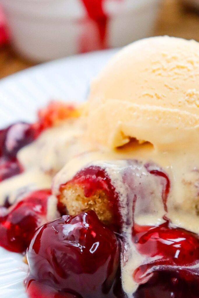 Cherry Dump Cake 