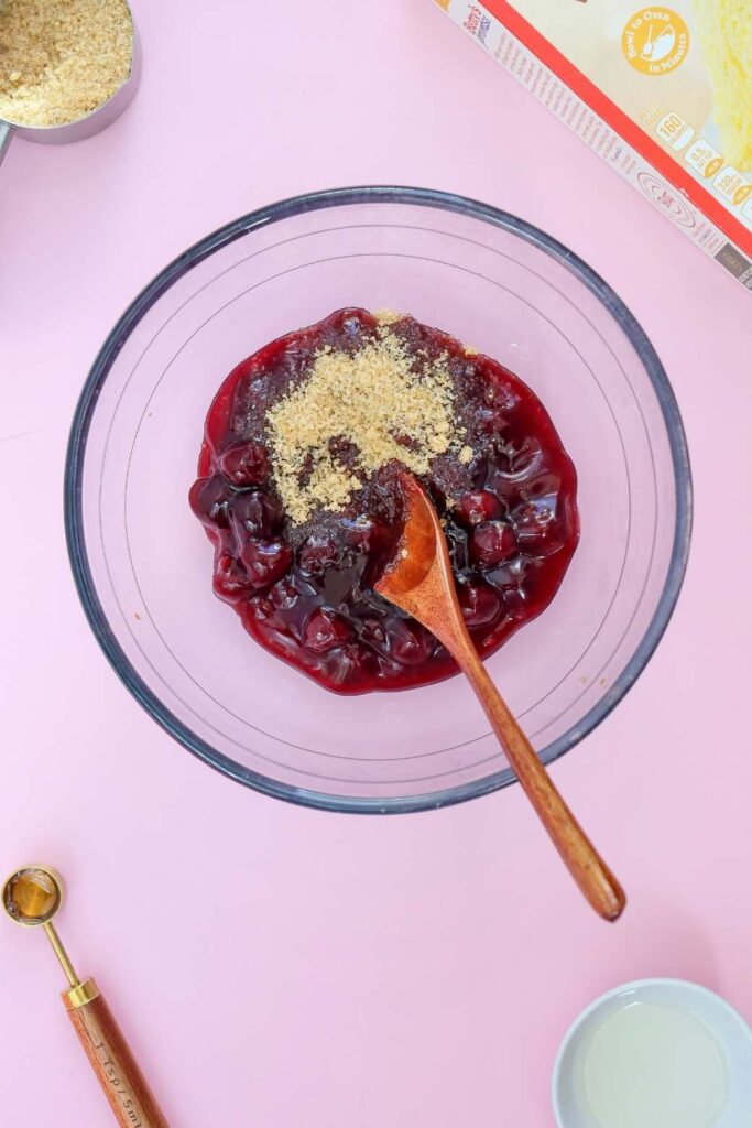 Cherry Dump Cake 