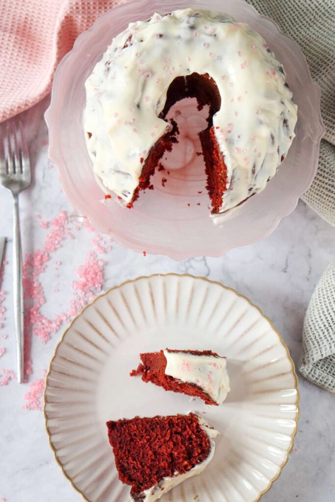 Red velvet love bundt cake