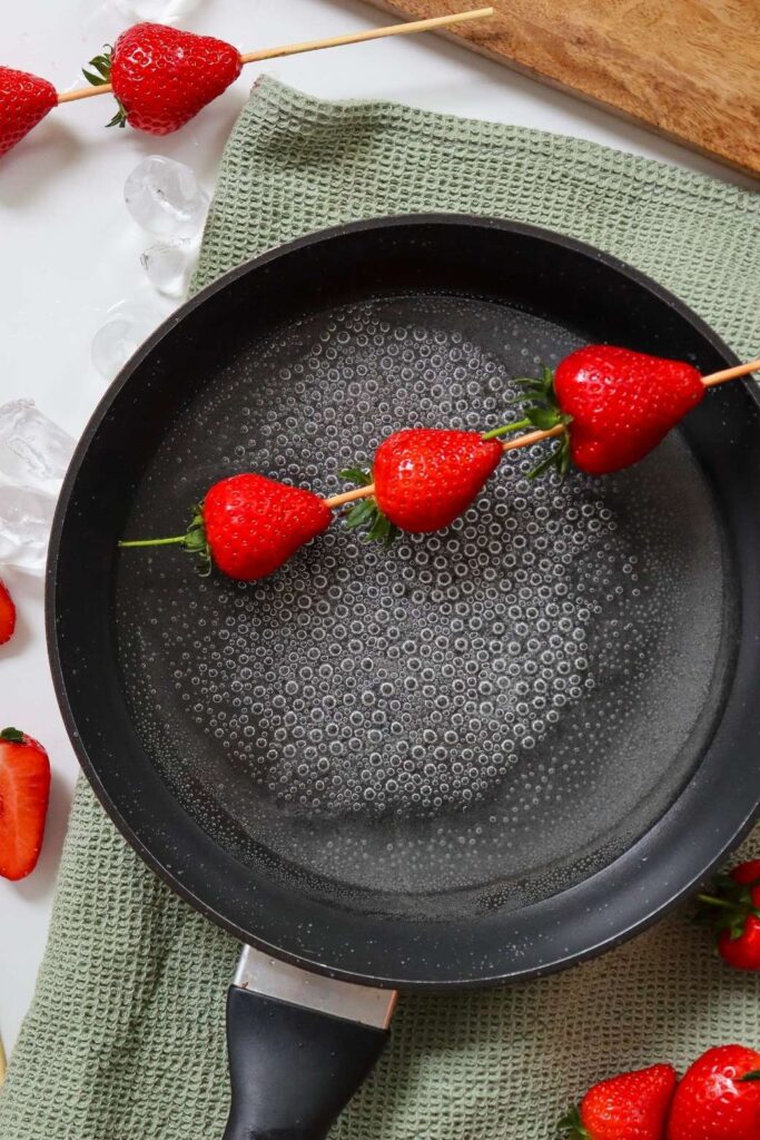 Strawberry Tanghulu