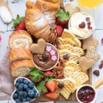 Valentine's day breakfast board (5)