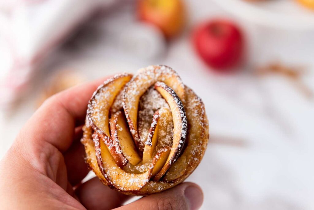 Apple roses