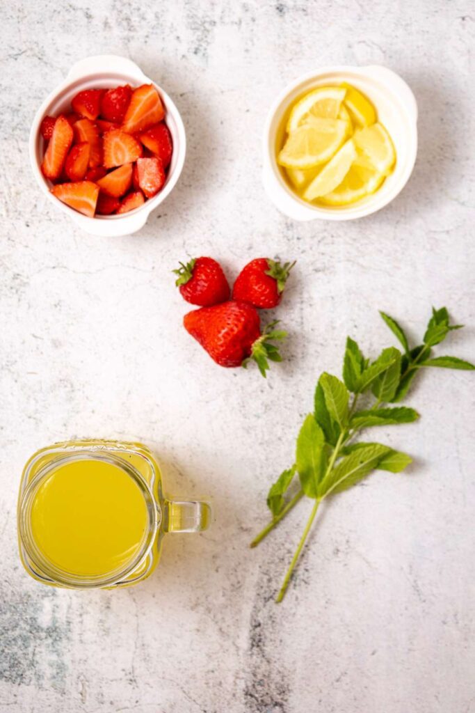 Mojito strawberry mocktail