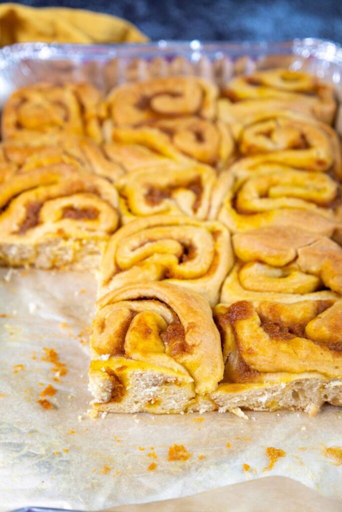 Pumpkin cinnamon rolls 