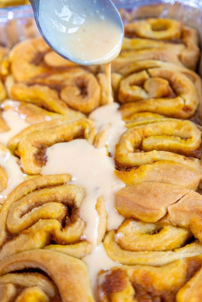 Pumpkin cinnamon rolls