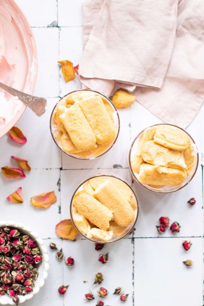 Rose tiramisu with mascarpone 