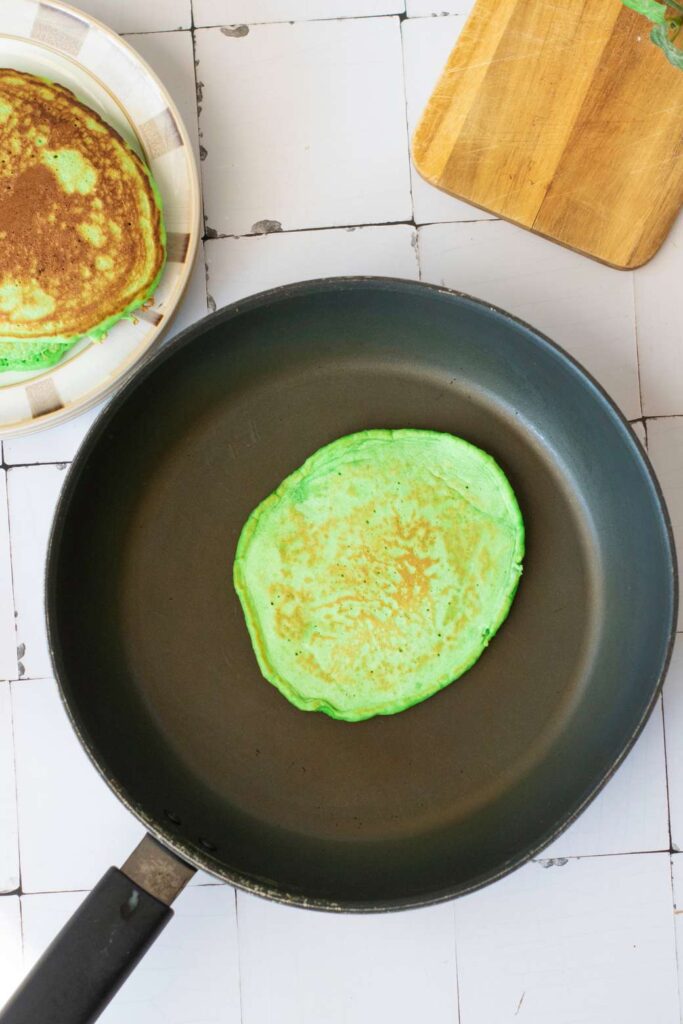 Saint patricks day pancakes 