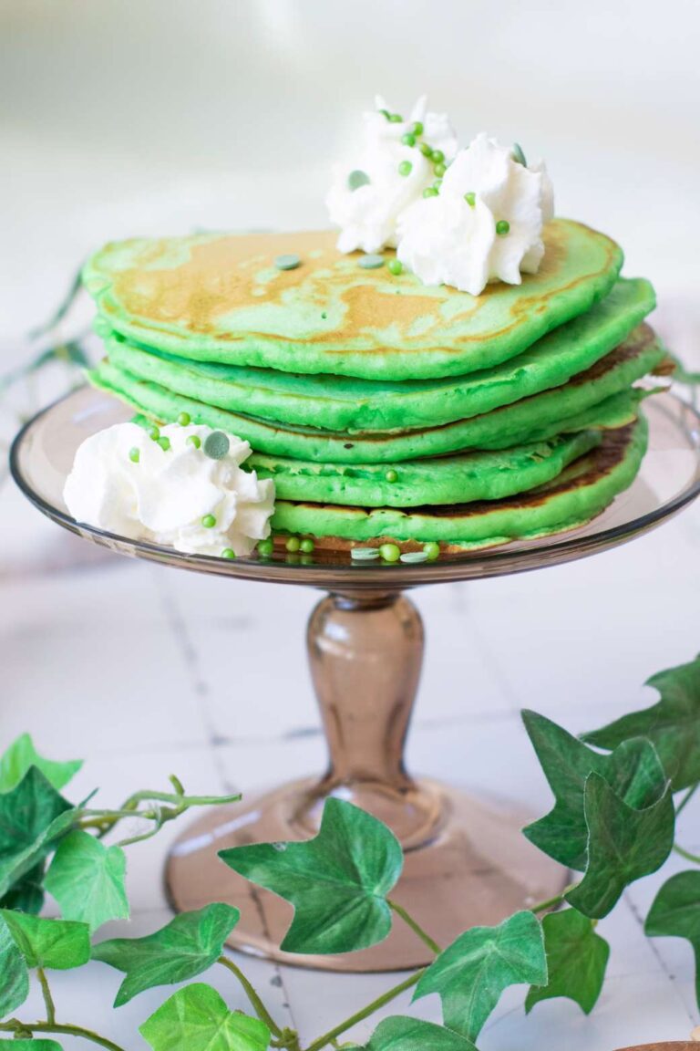 Saint patricks day pancakes