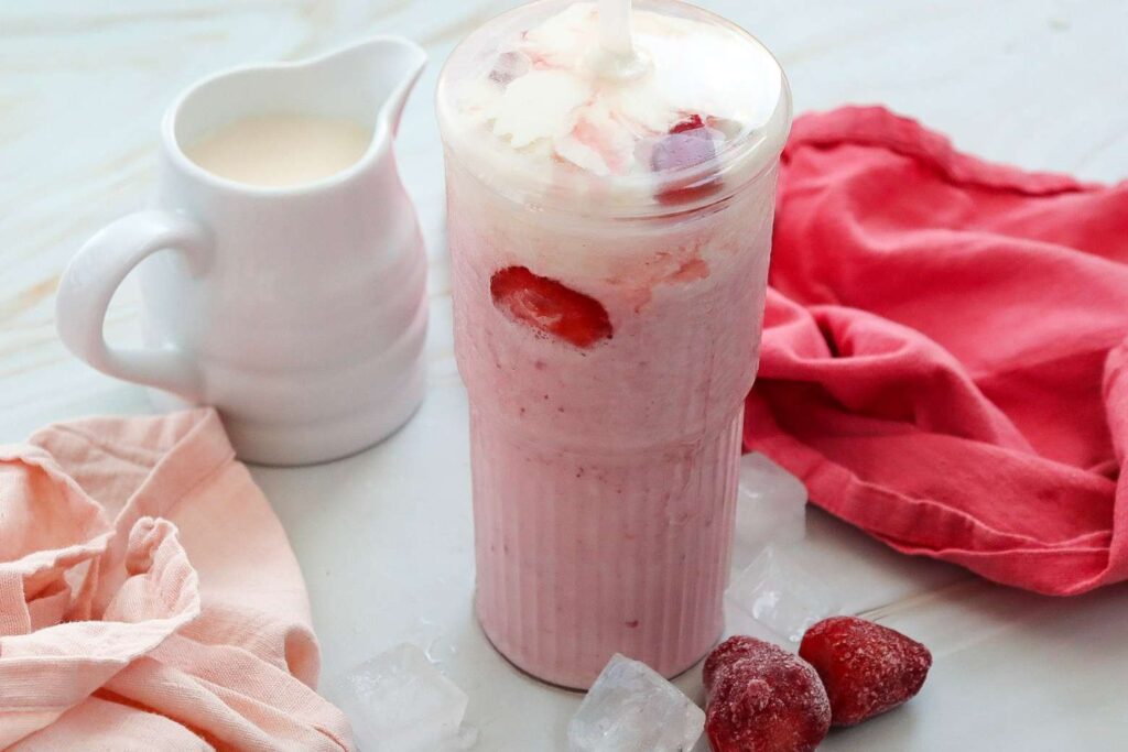 Starbucks Strawberry Frappuccino 