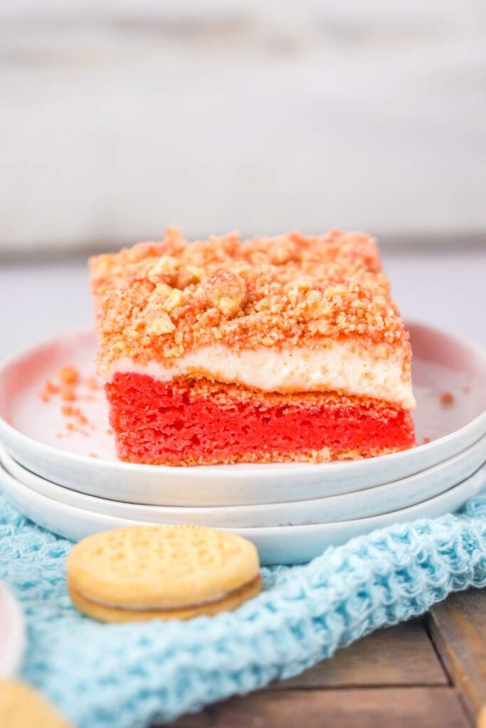 Strawberry cheesecake brownies 
