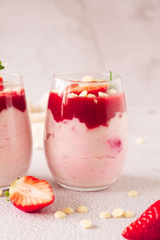 Strawberry mascarpone mousse 