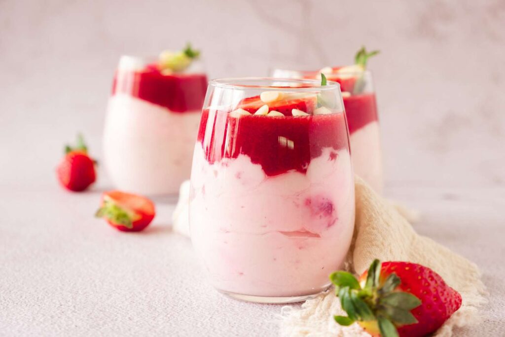 Strawberry mascarpone mousse