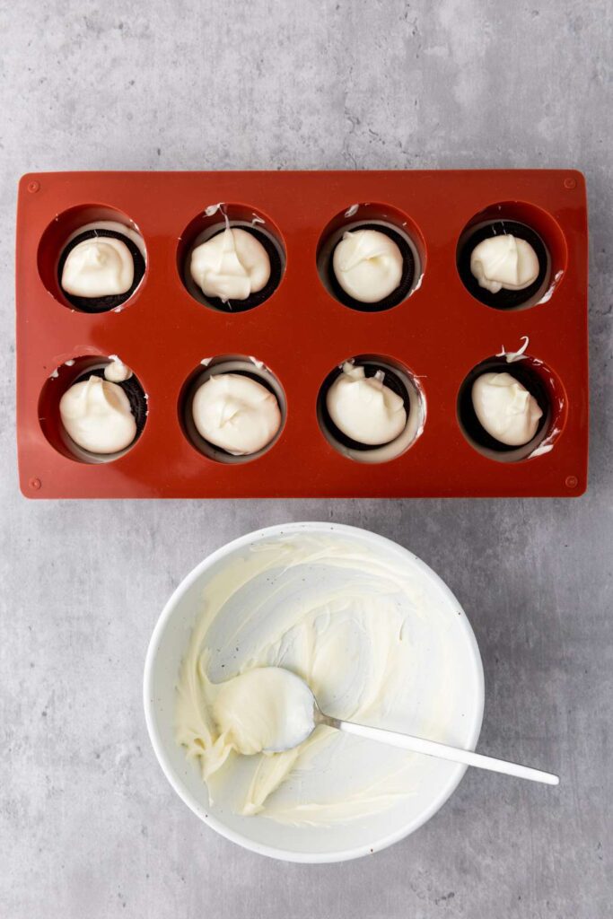 Chocolate covered oreos 
