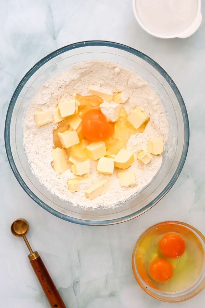 Fluffy coconut cake