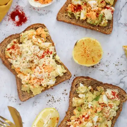 Avocado egg toast