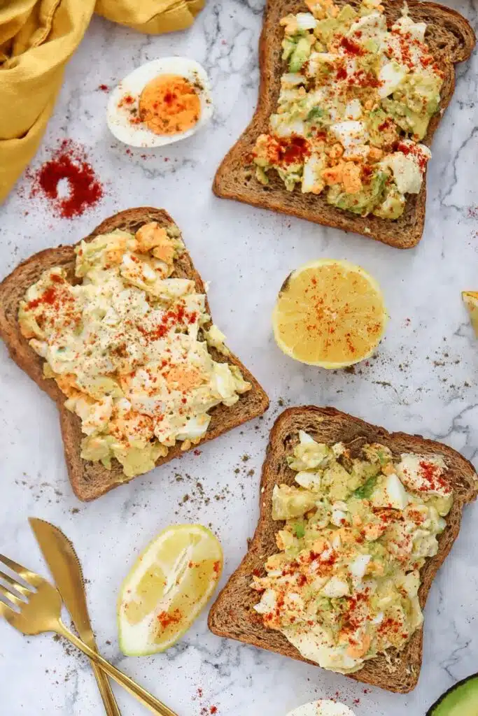 Avocado egg toast