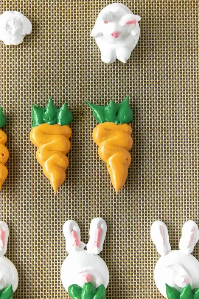 Easter bunny meringue cookies