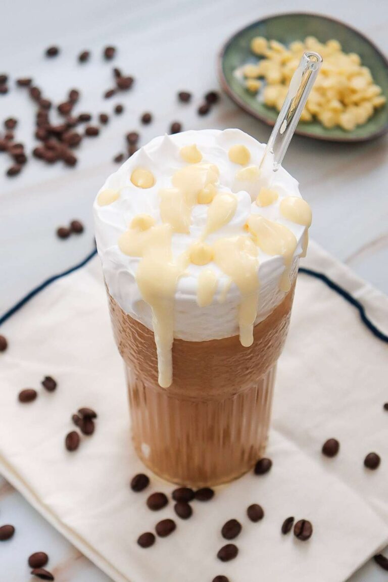 Iced white chocolate mocha