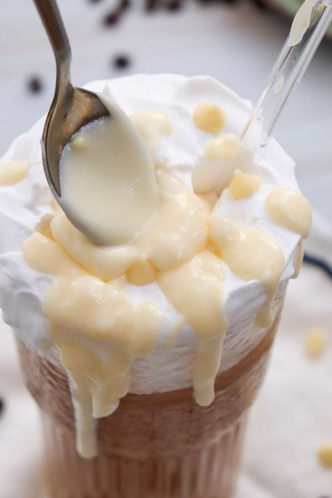 Iced white chocolate mocha
