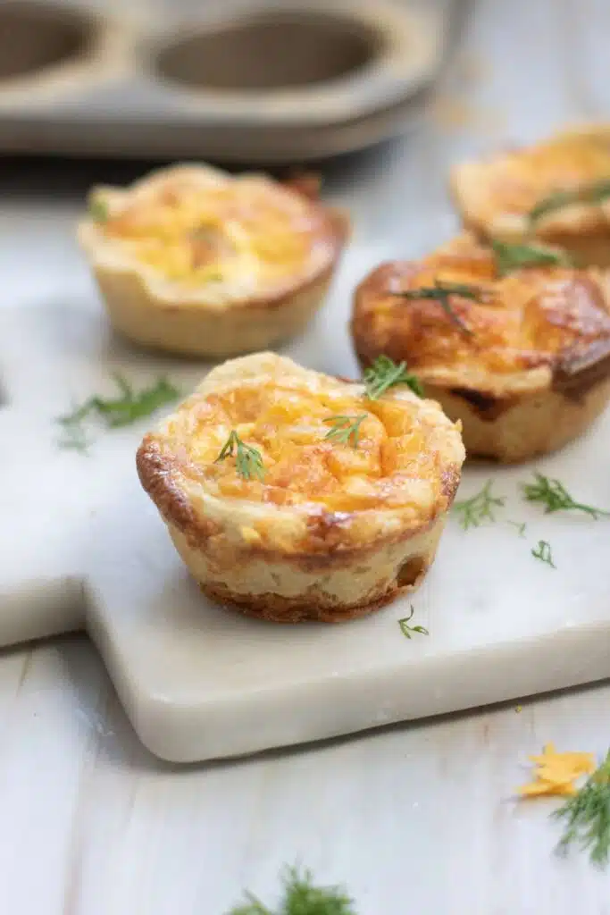 Mini salmon quiches