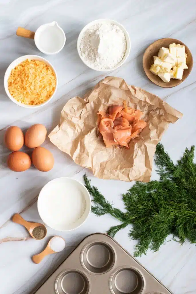 Mini salmon quiches