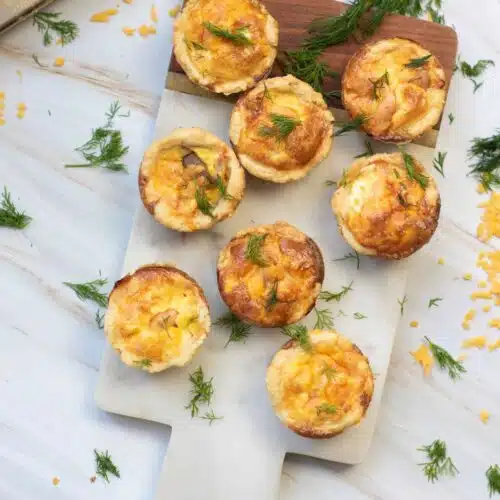 Mini salmon quiches
