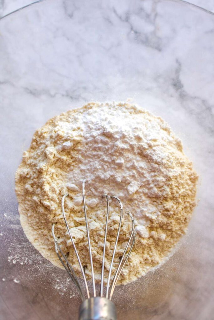 Swirl garlic bread