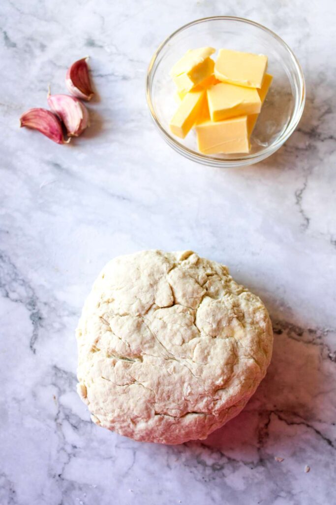 Swirl garlic bread