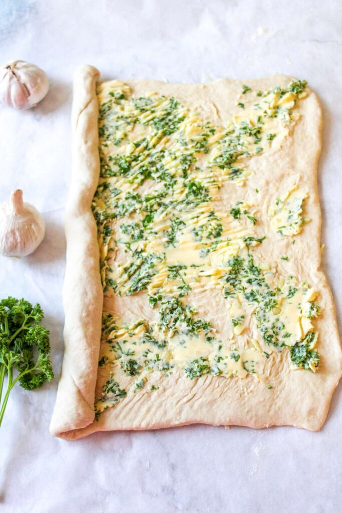 Swirl garlic bread