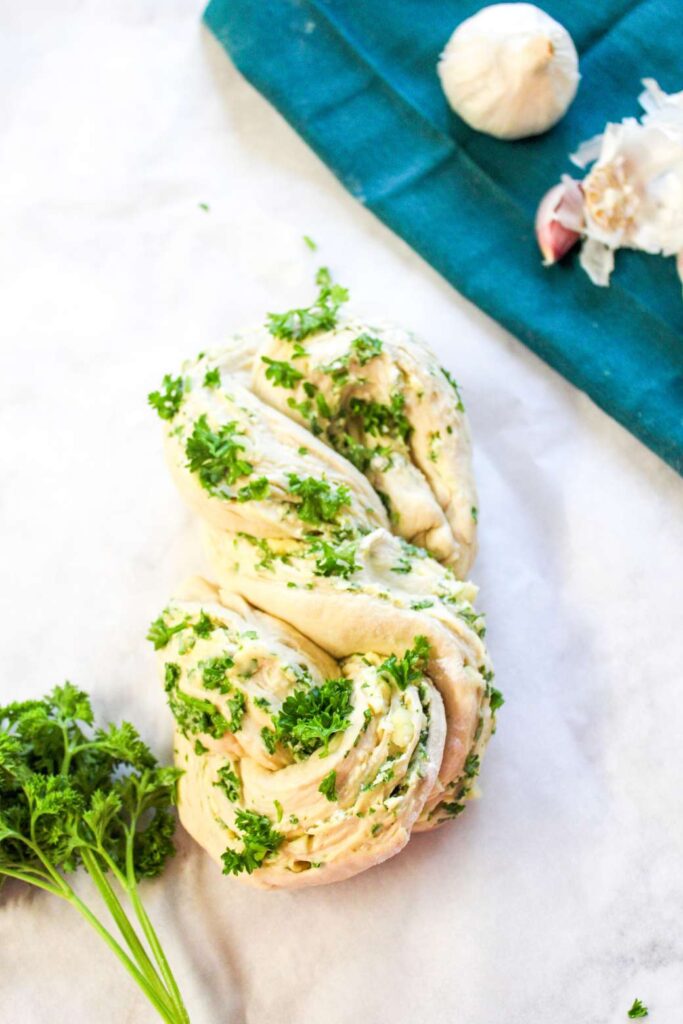 Swirl garlic bread