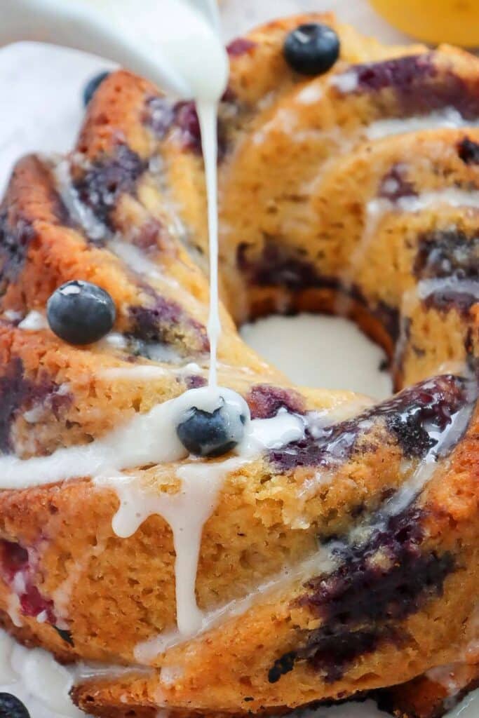 Lemon blueberry bundt cake 