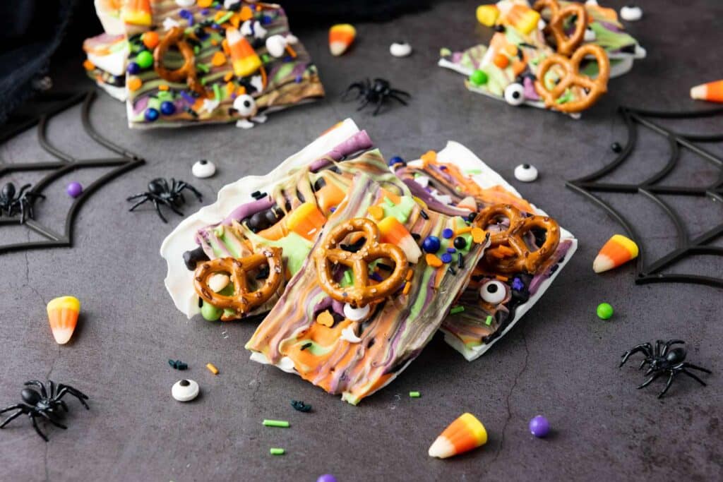 Halloween candy bark