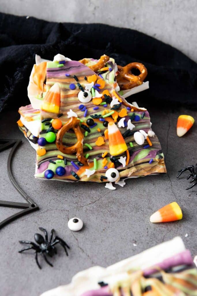 Halloween candy bark