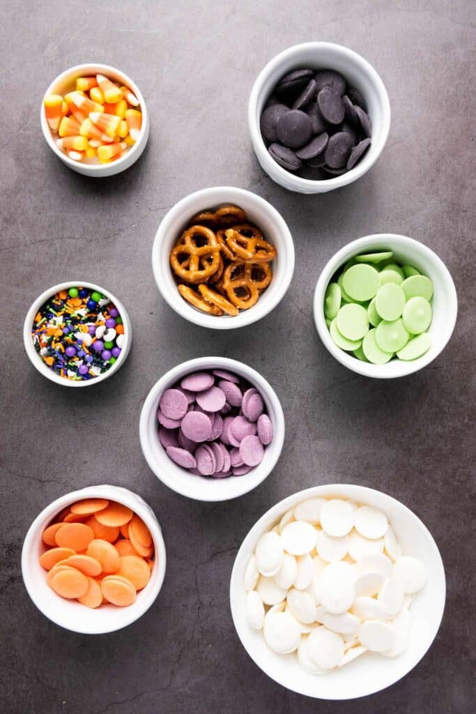 Halloween candy bark