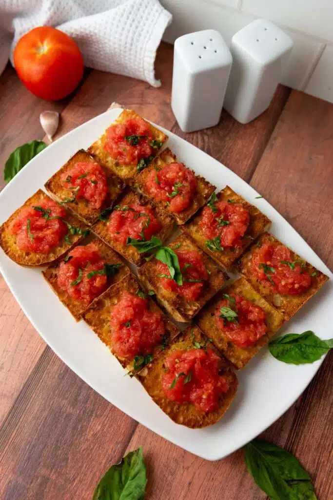 Pan con tomate