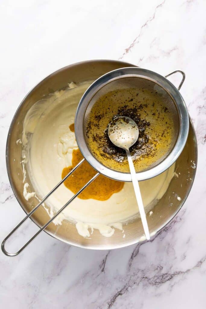 Passion fruit cheesecake