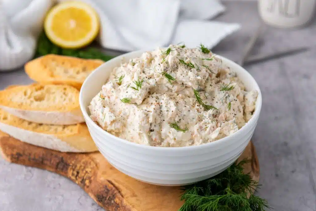 Smoked salmon dip