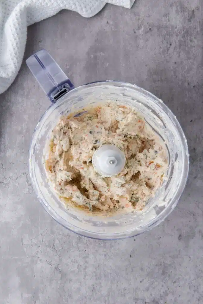 Smoked salmon dip