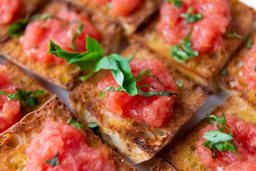 Pan con tomate